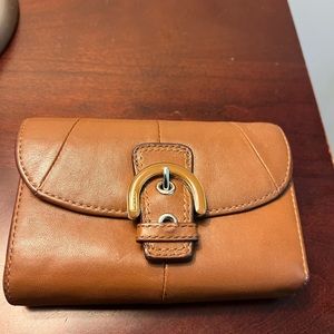 Women’s Trifold Coach Wallet